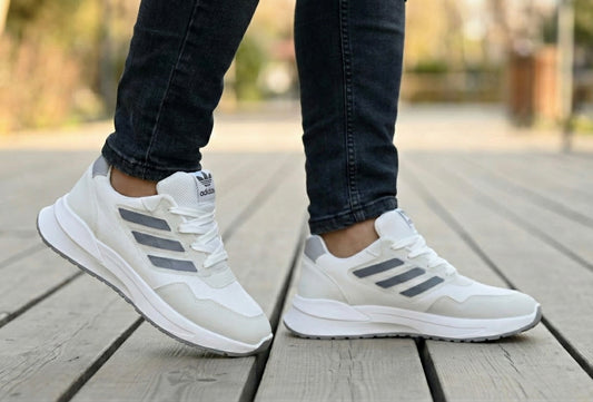 Runner Shoes - White